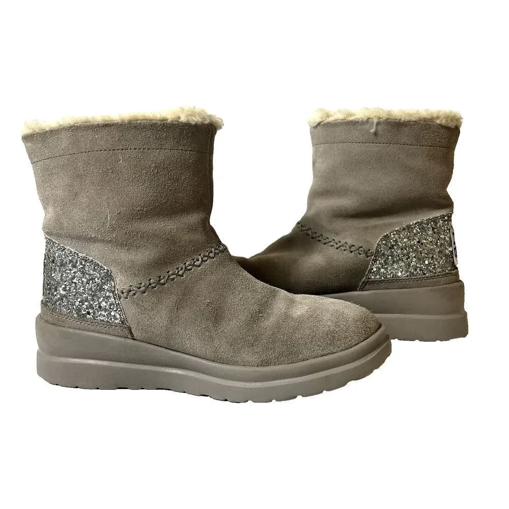 UGG I heart UGG Beige Suede Short Glitter Bow Boots Faux Fur Womens Sz 6 Pull On